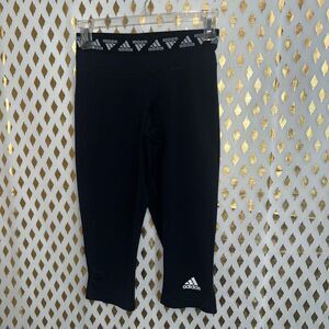 Adidas capri leggings black size S